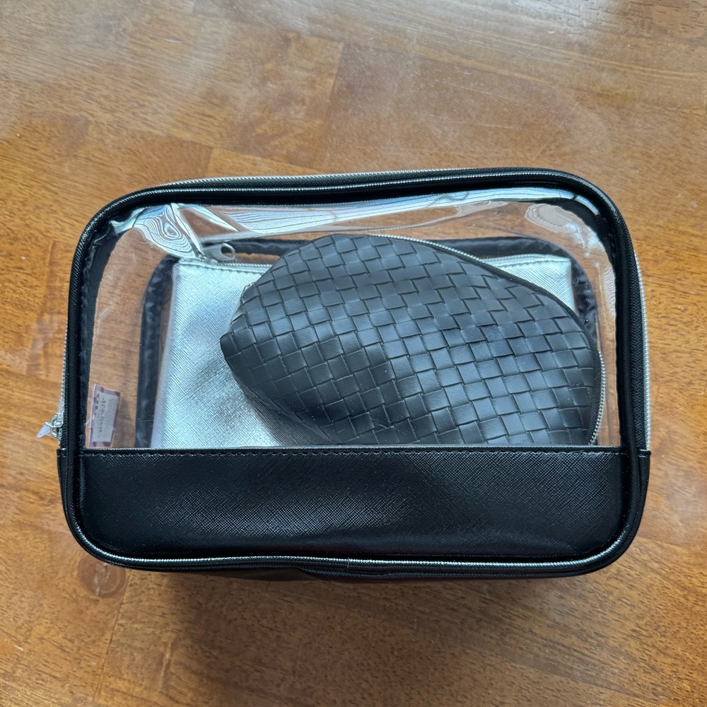 NWT Studio Selections Chic 3 piece Silver and Black Cosmetic Bag Set